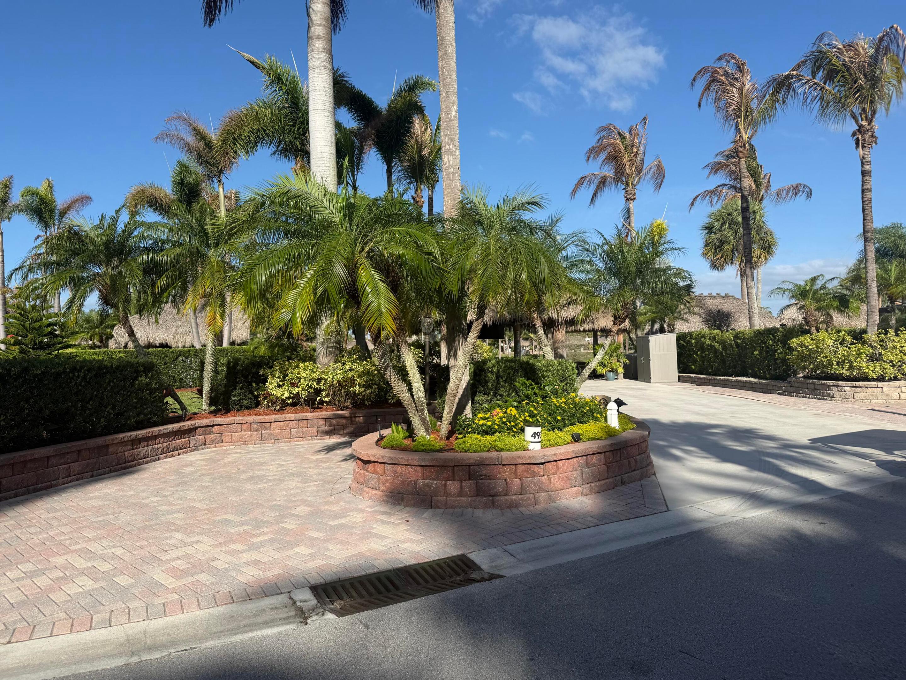 OUTDOOR RESORTS - Land