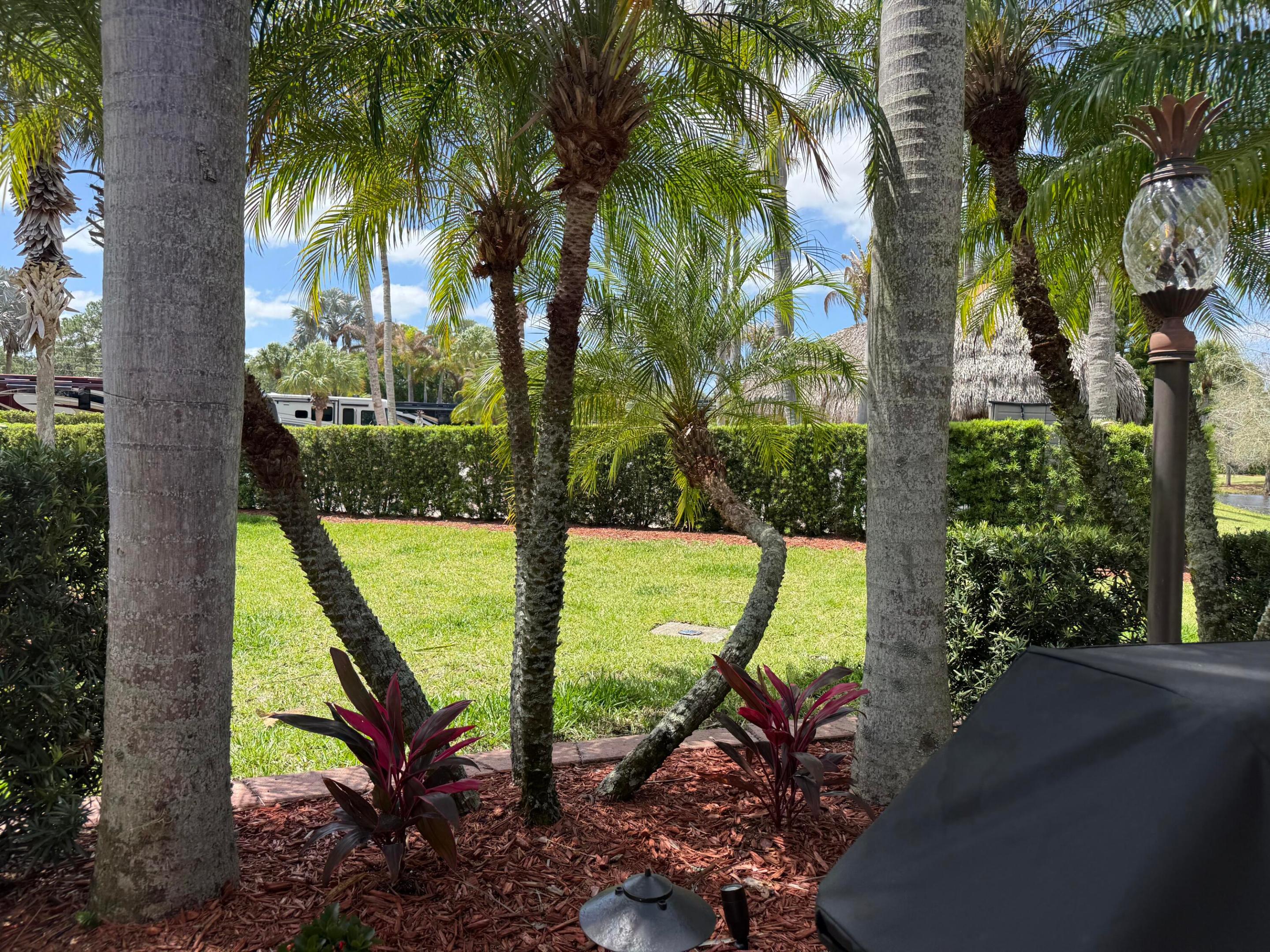 OUTDOOR RESORTS - Land