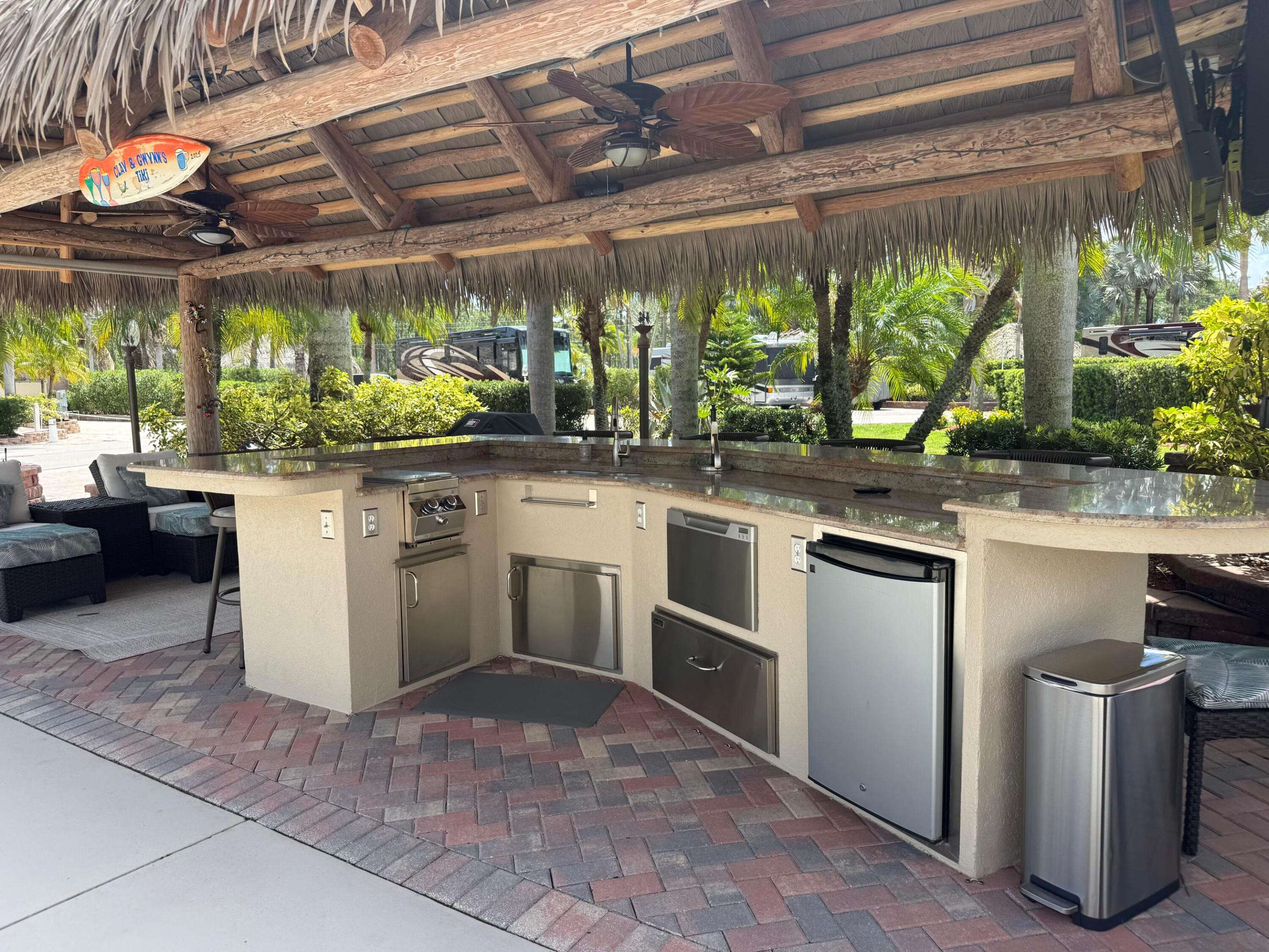 OUTDOOR RESORTS - Land