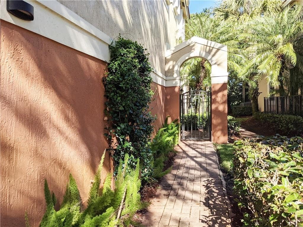 Photo of 4150 FOREST Drive, Weston, FL 33332 (MLS # B26064656)