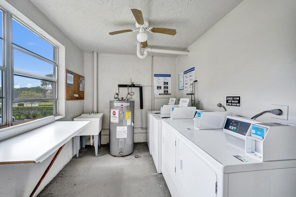 POINCIANA 8 OF PINE ISLAND RIDGE - Residential