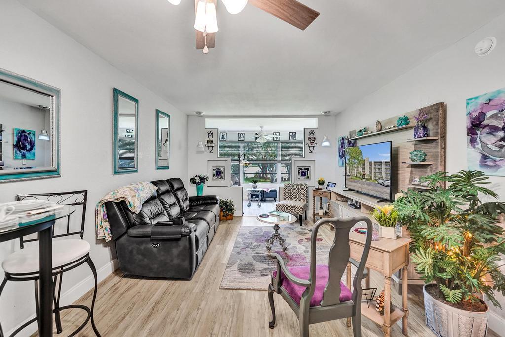 POINCIANA 8 OF PINE ISLAND RIDGE - Residential