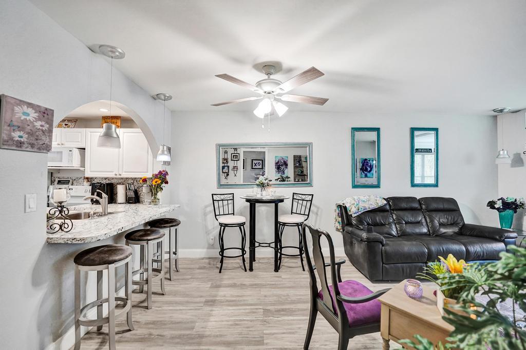 POINCIANA 8 OF PINE ISLAND RIDGE - Residential