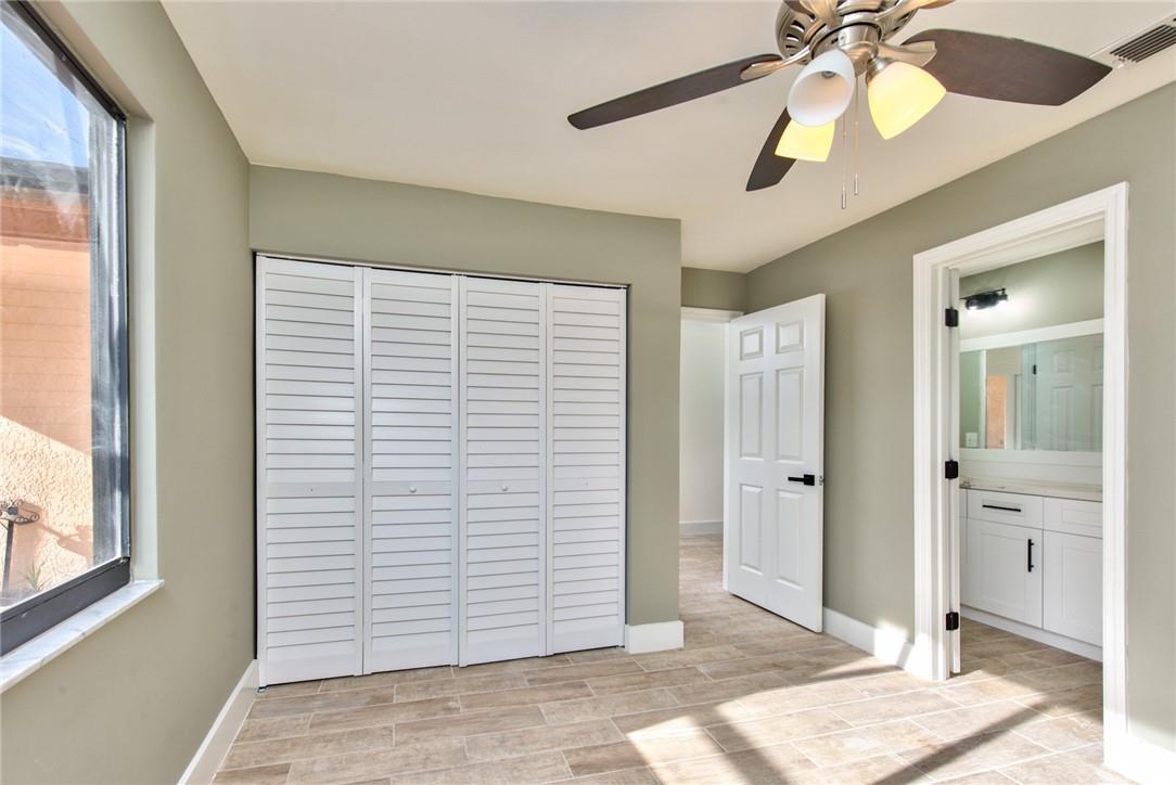 ROYAL WOODS - Residential