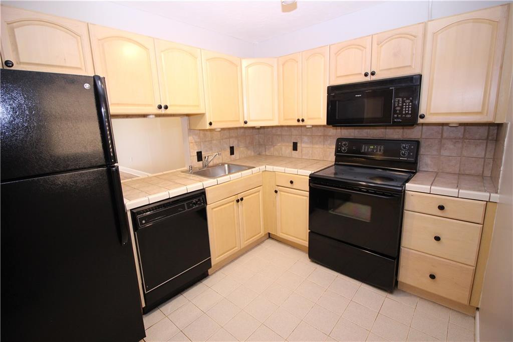 Jacaranda Villas 1 Condo - Residential Lease