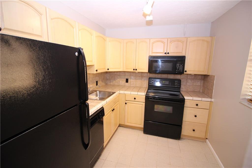 Jacaranda Villas 1 Condo - Residential Lease