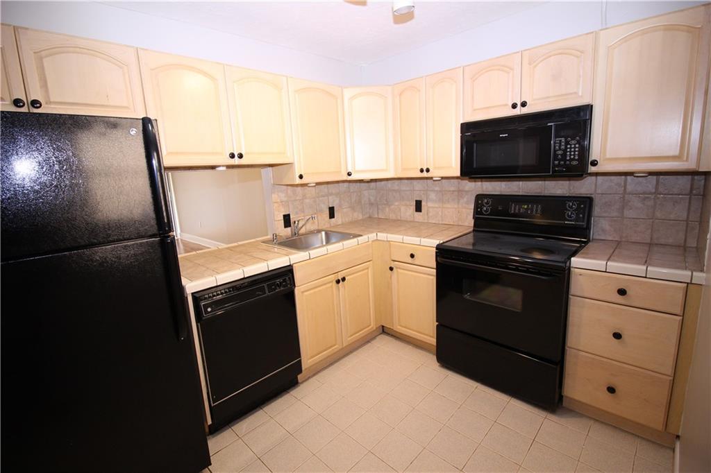 Jacaranda Villas 1 Condo - Residential Lease