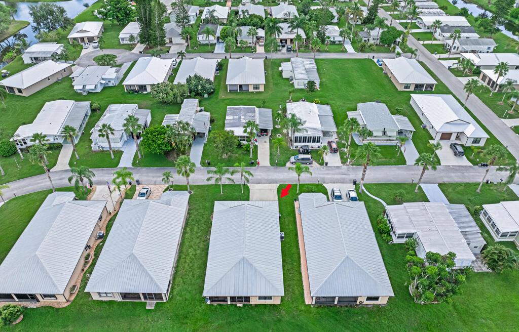 SPANISH LAKES ONE LEASEHO - Residential