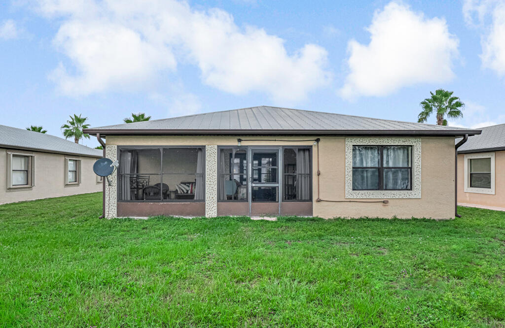 SPANISH LAKES ONE LEASEHOLD ESTATES - Residential