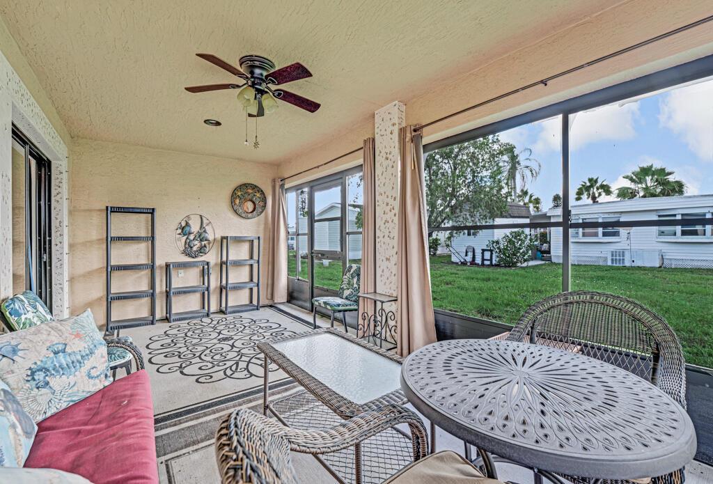 SPANISH LAKES ONE LEASEHO - Residential