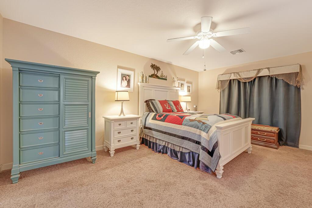 SPANISH LAKES ONE LEASEHO - Residential