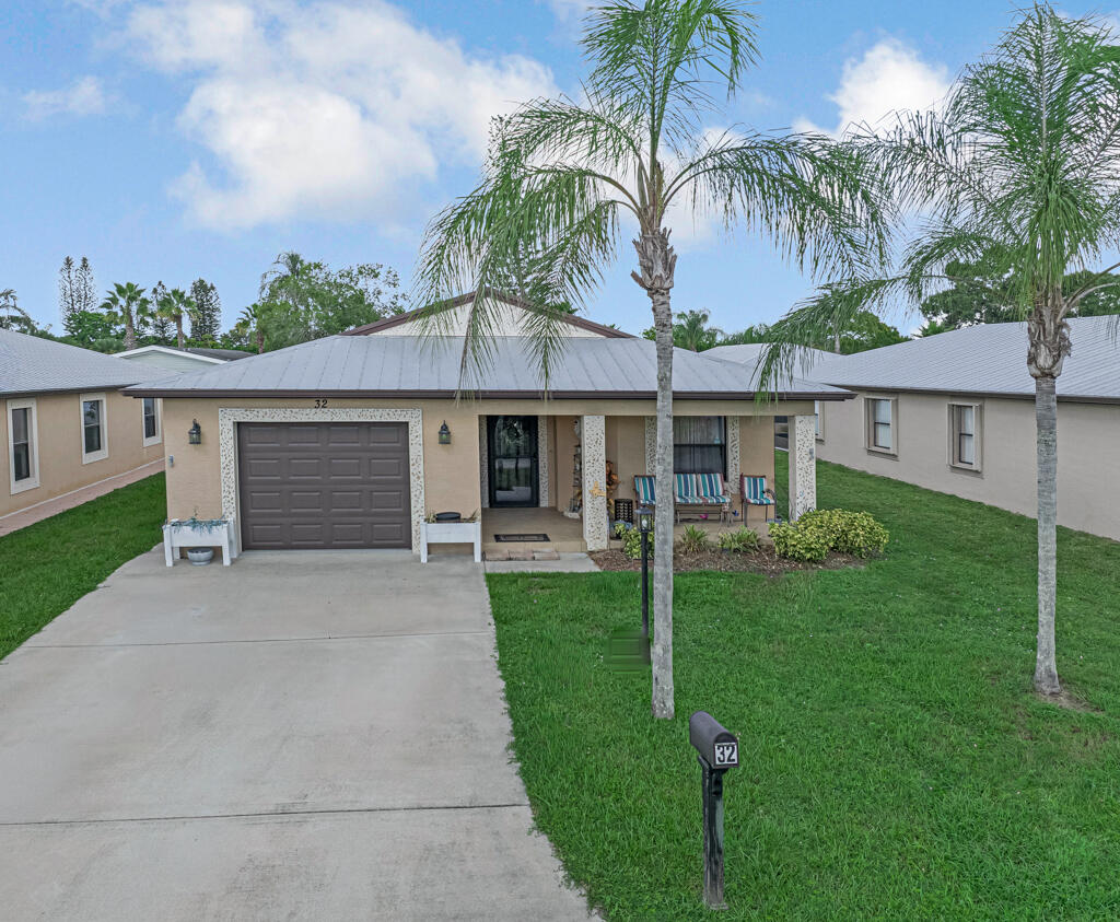 SPANISH LAKES ONE LEASEHOLD ESTATES - Residential