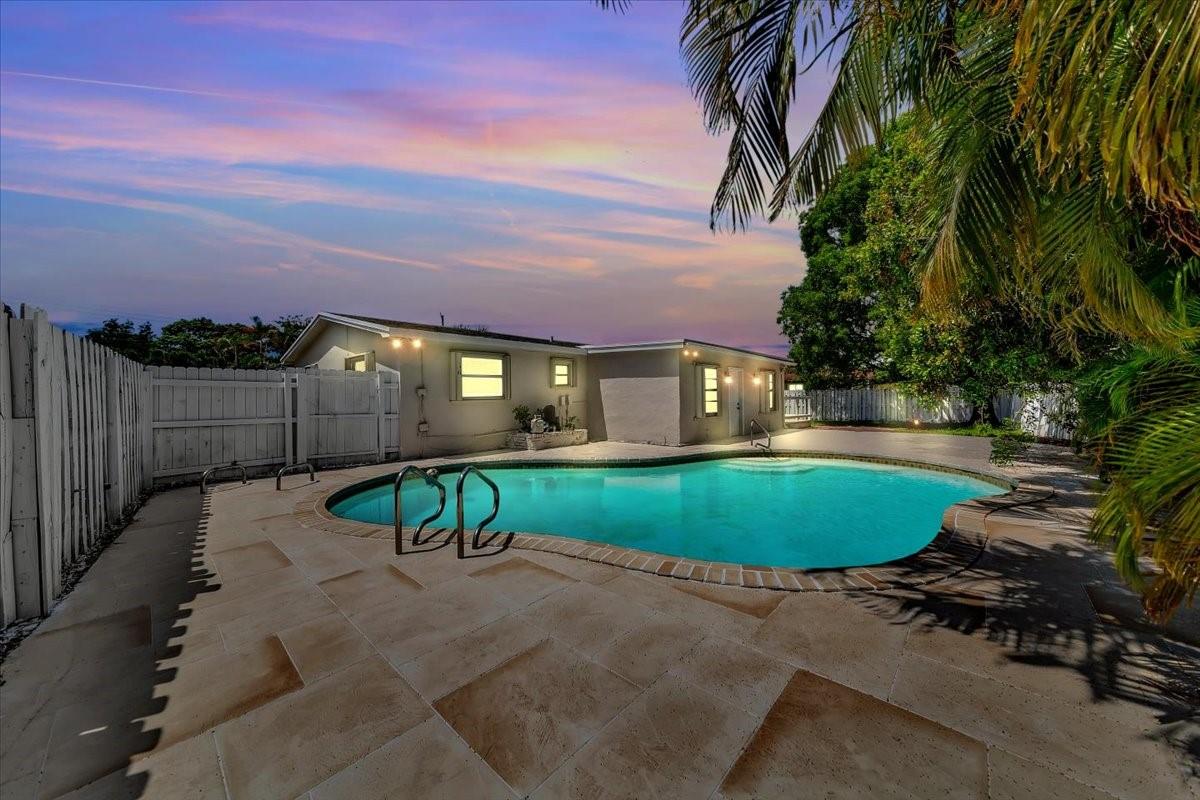 3361 NW 40TH CT