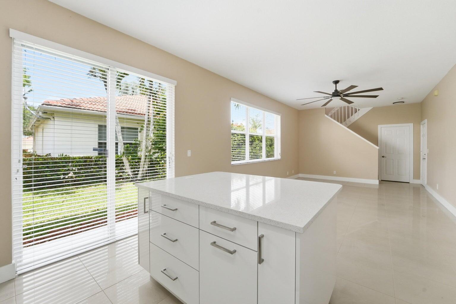 Properties 1780 PIERSIDE Circle
