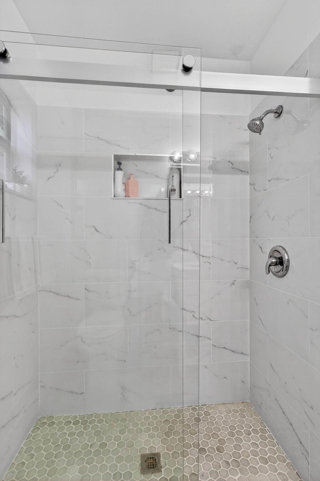 Homewood Lakes - Residential