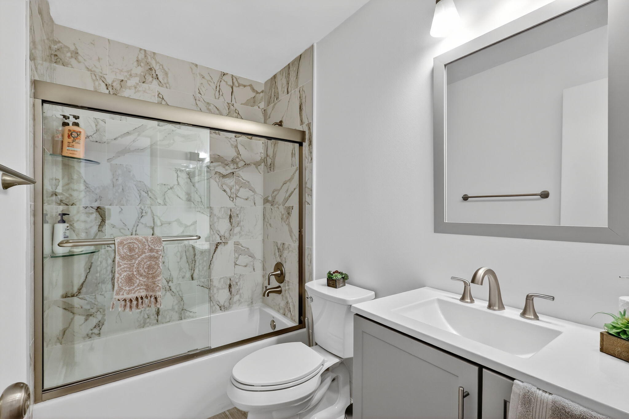 Homewood Lakes - Residential