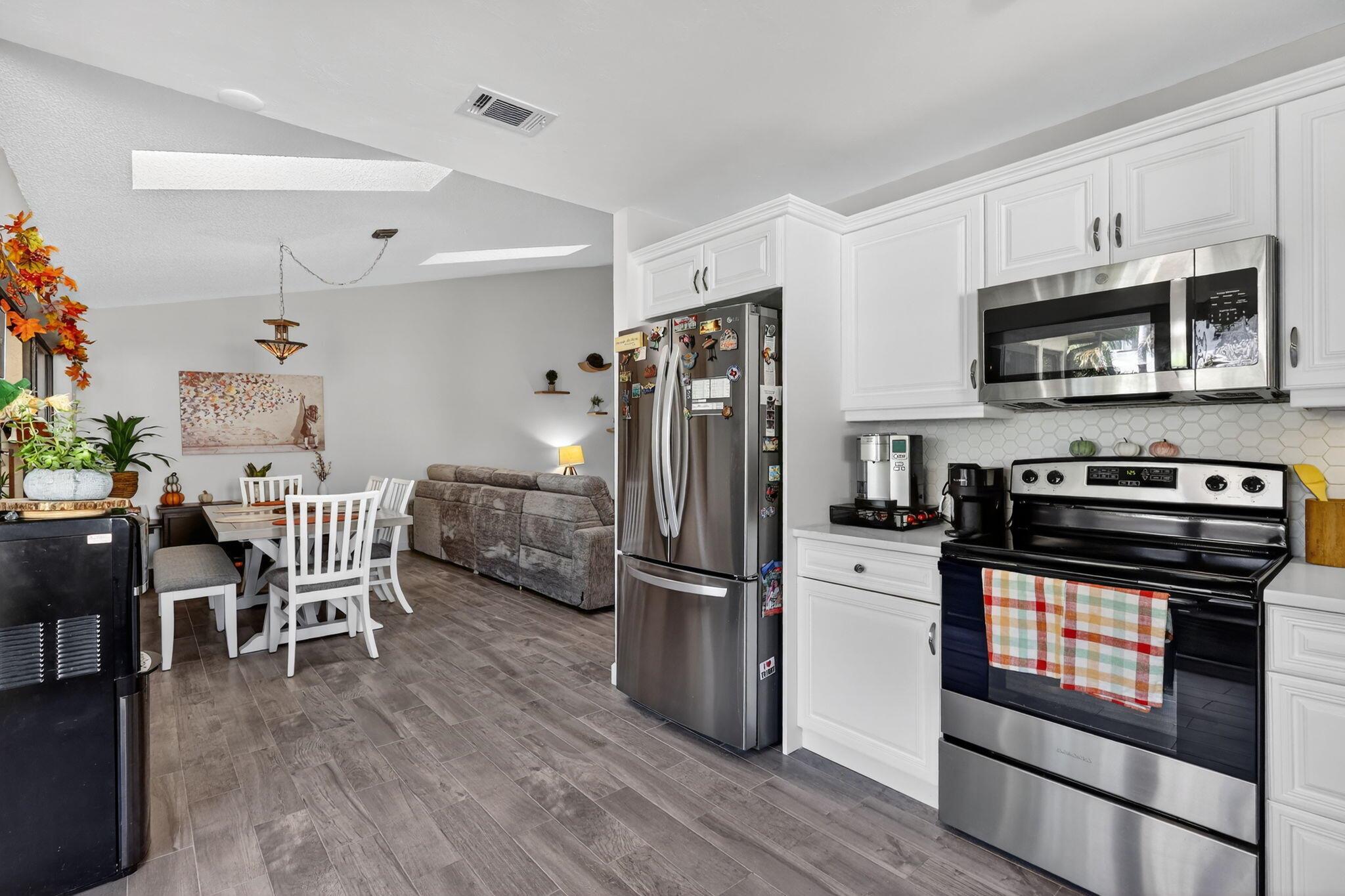 Homewood Lakes - Residential