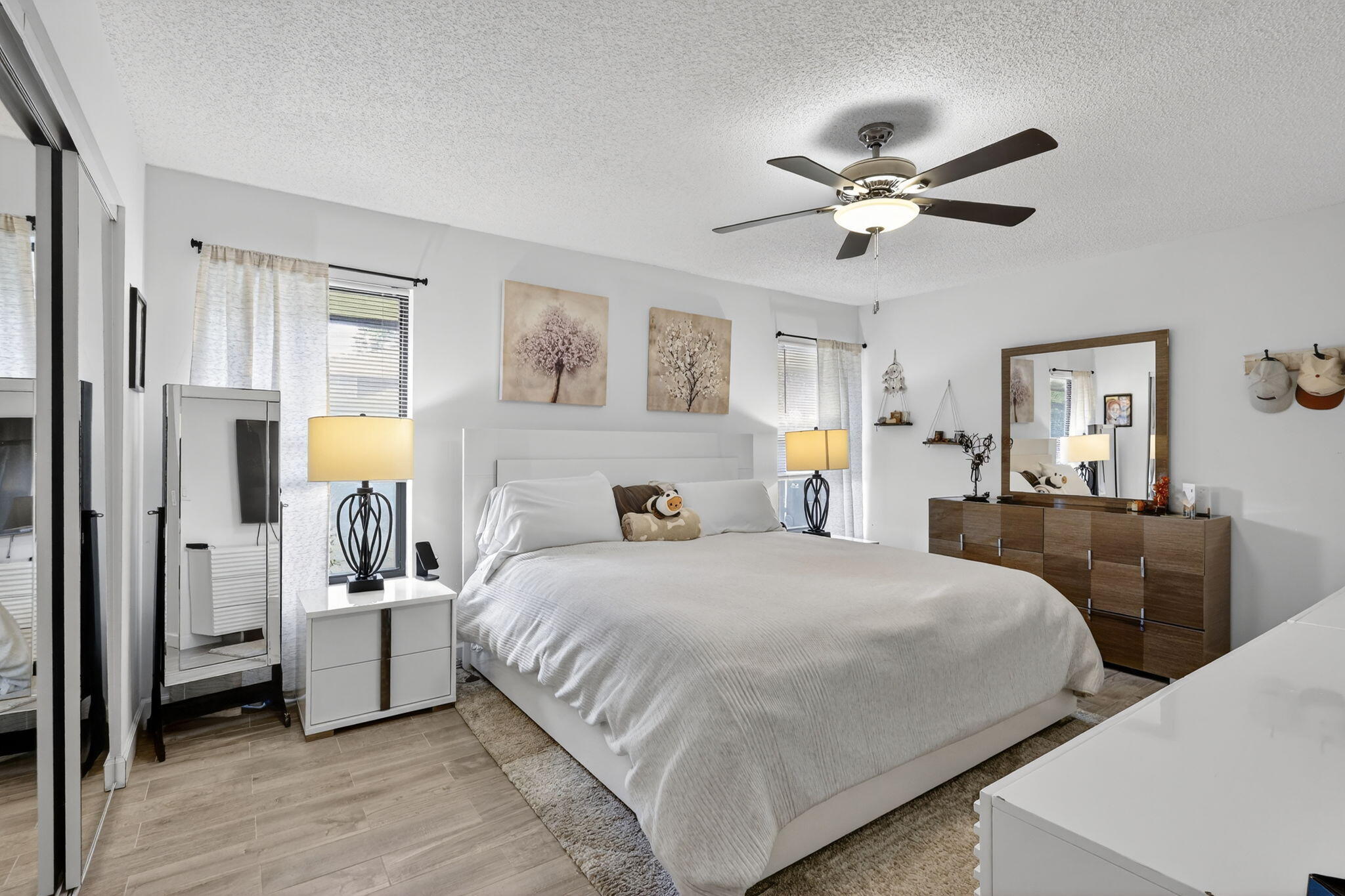 Homewood Lakes - Residential