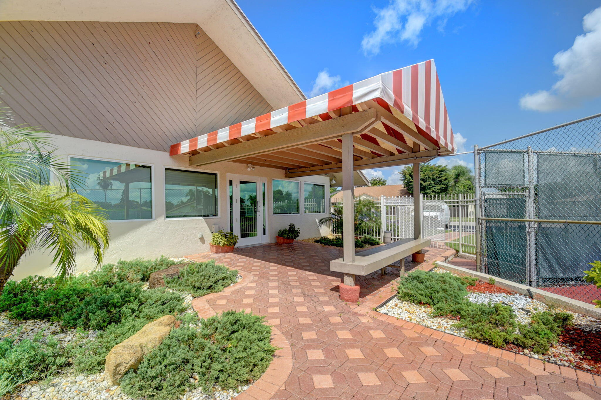 Homewood Lakes - Residential