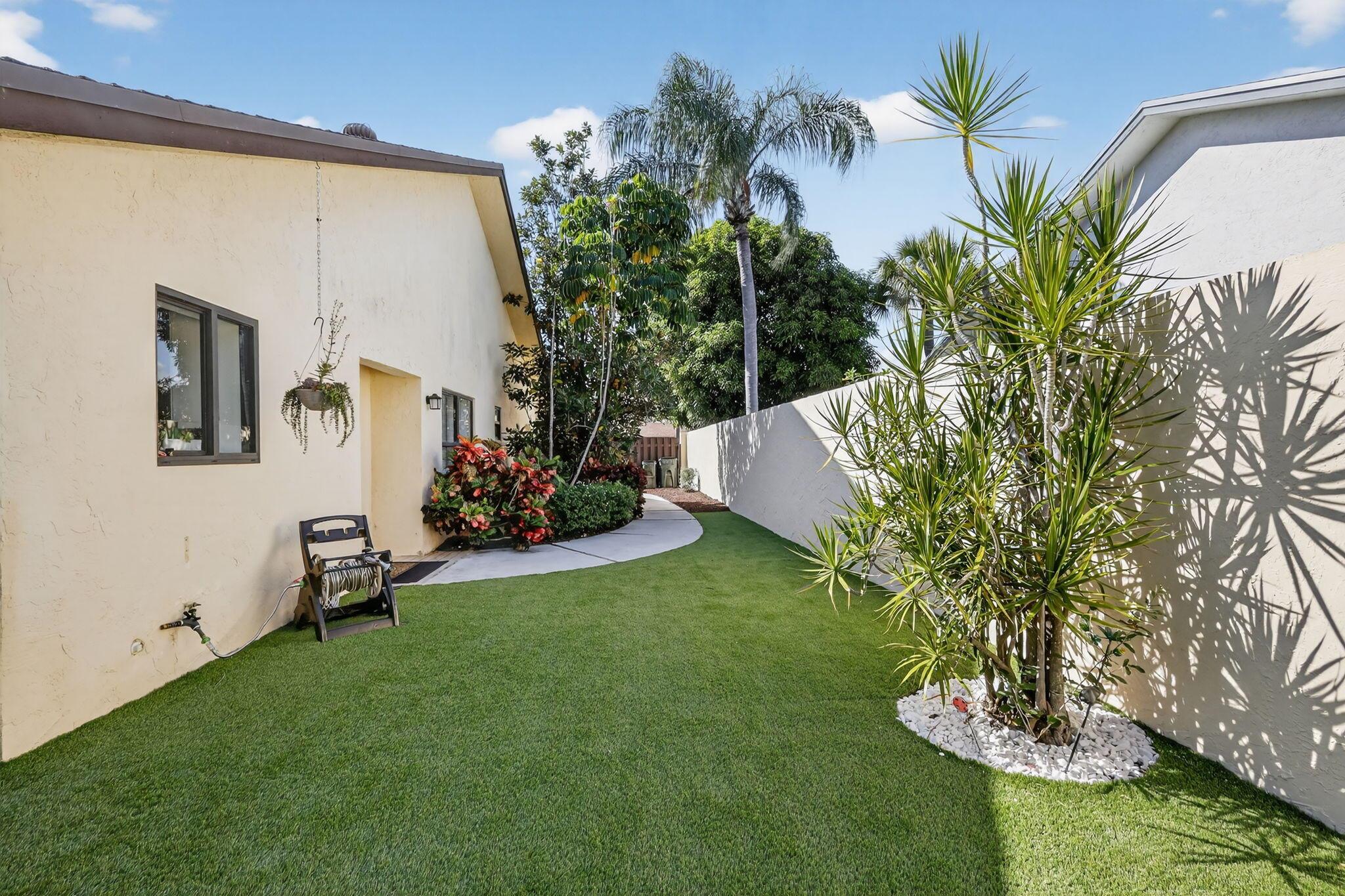 Homewood Lakes - Residential