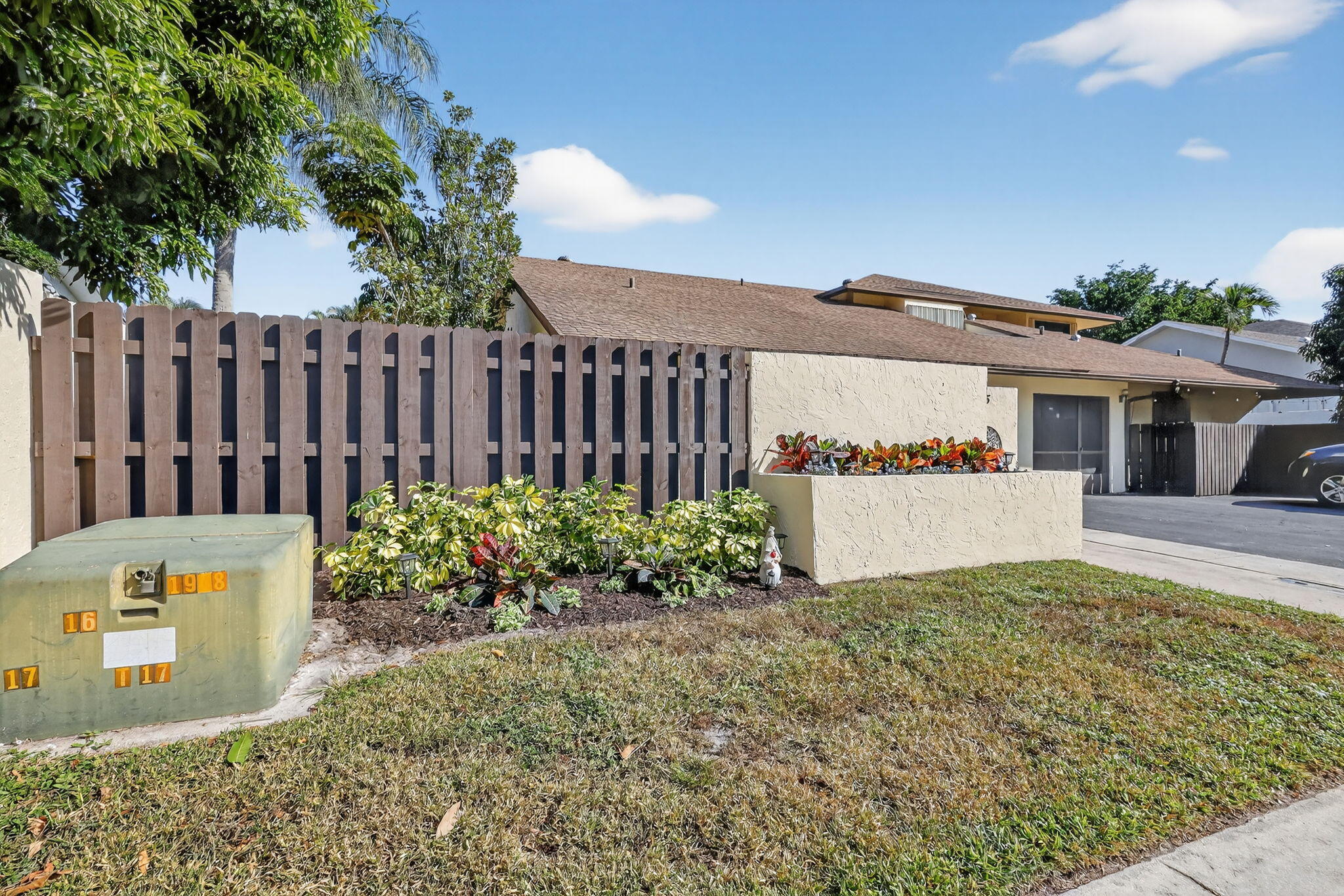 Homewood Lakes - Residential