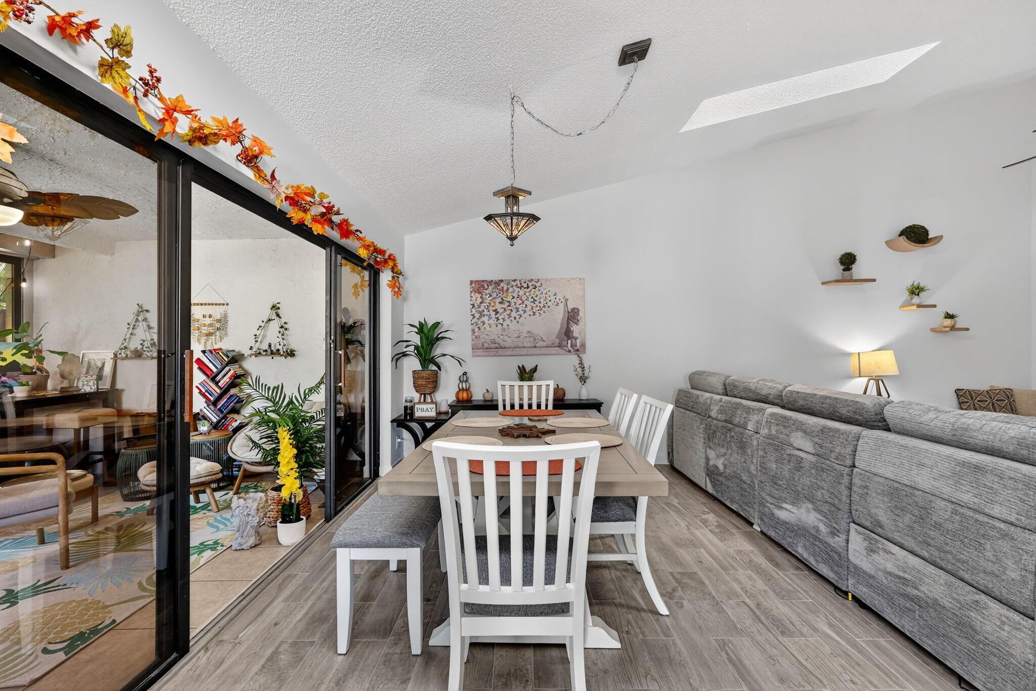 Homewood Lakes - Residential