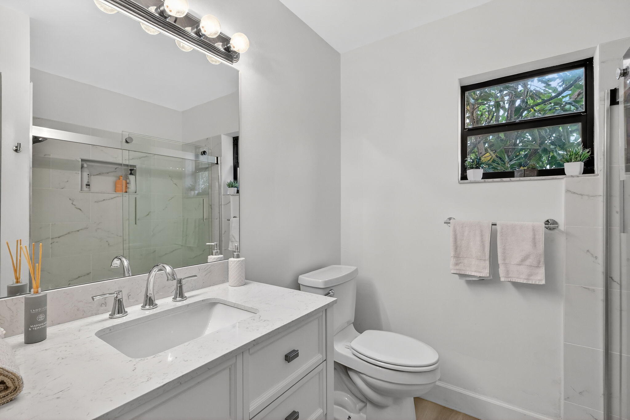 Homewood Lakes - Residential