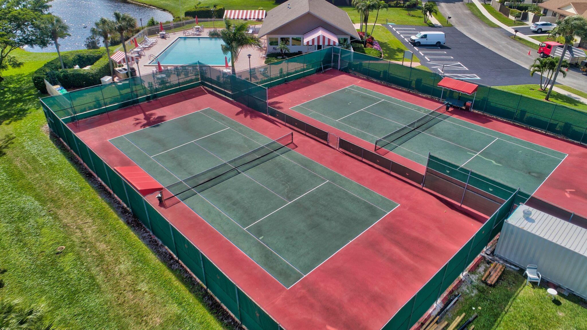 Homewood Lakes - Residential