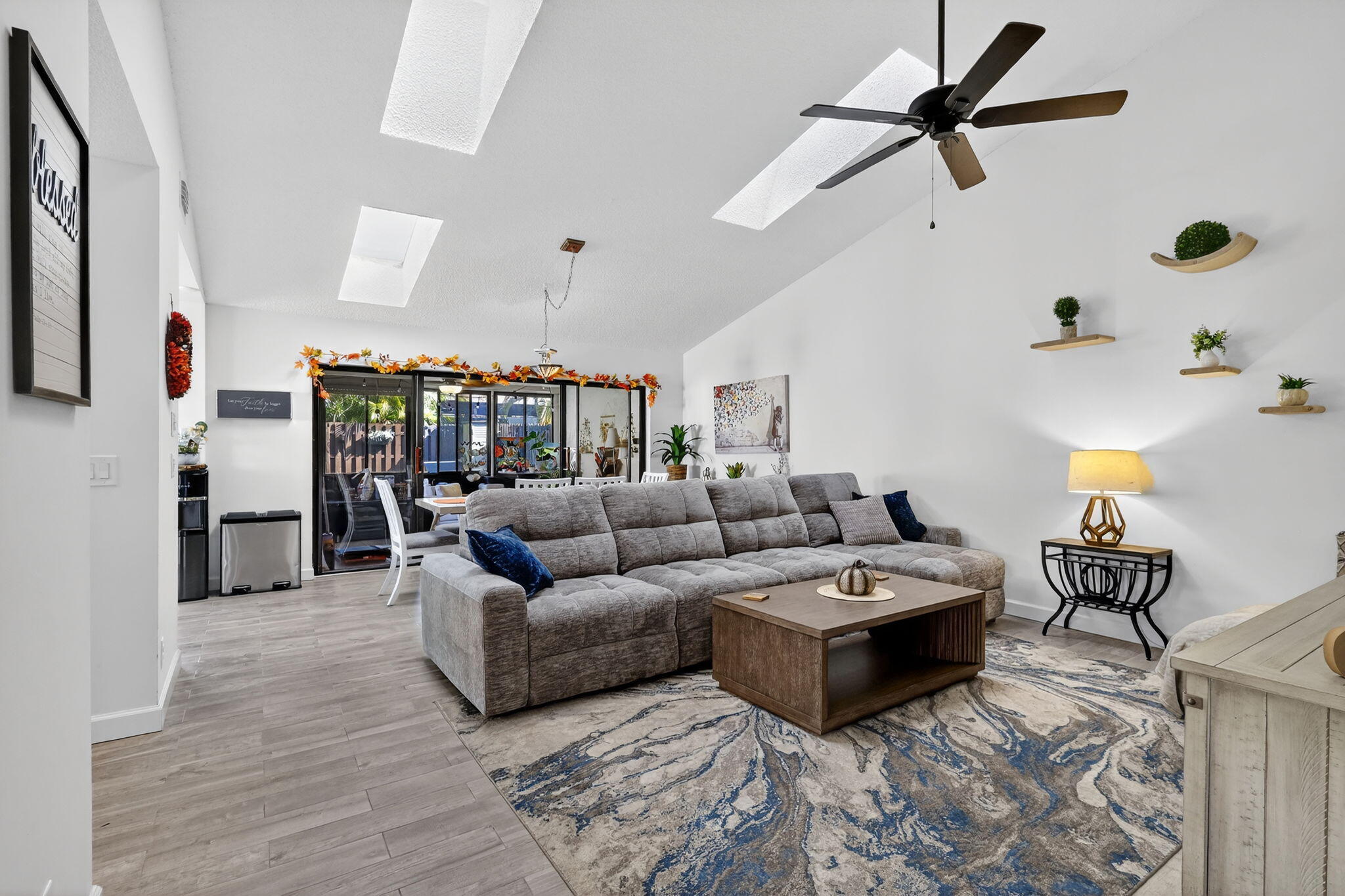 Homewood Lakes - Residential