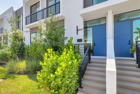 1959 Dock Street, West Palm Beach, FL MLS: R11082668