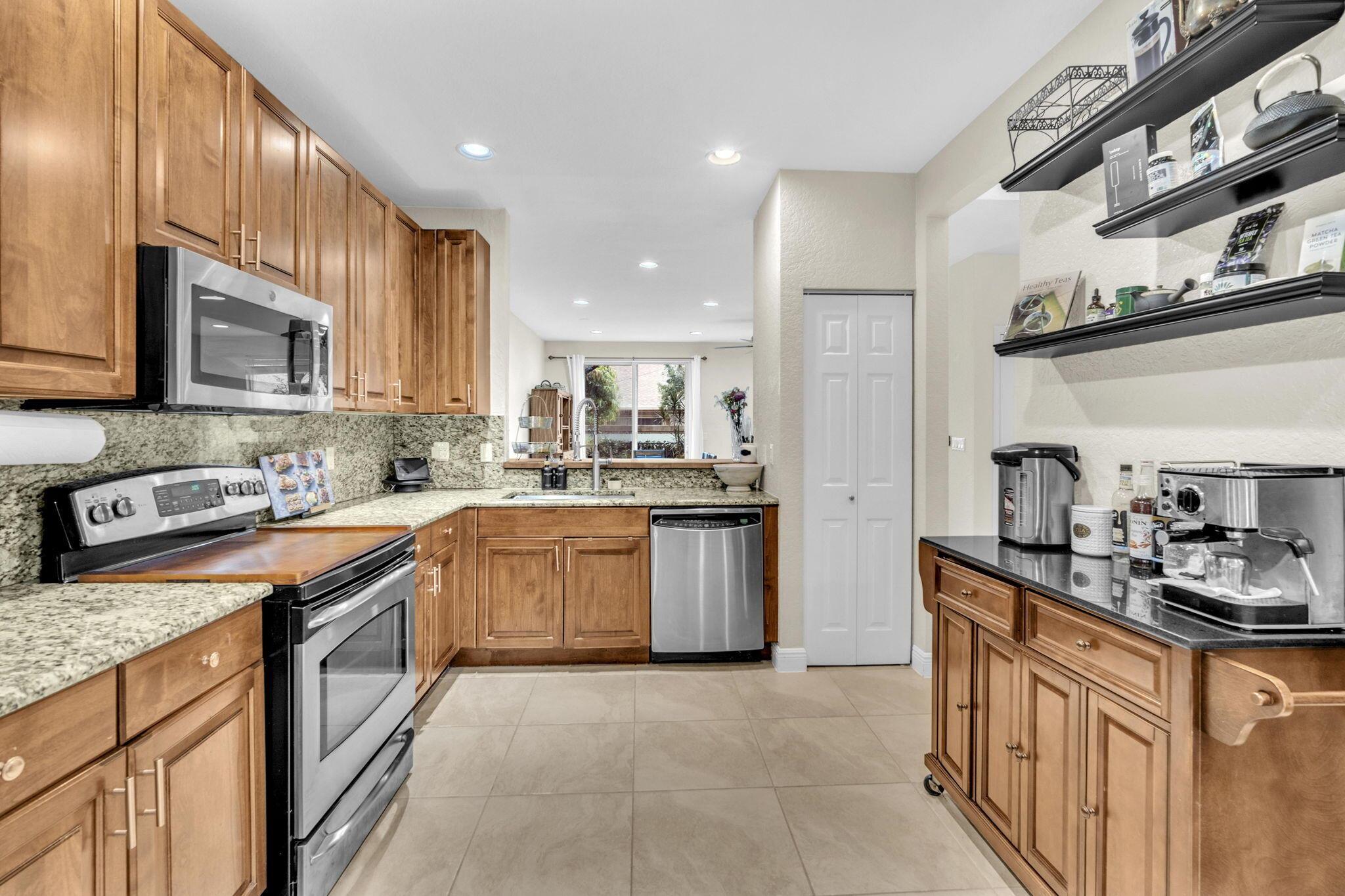 DARLINGTON PARK - Residential