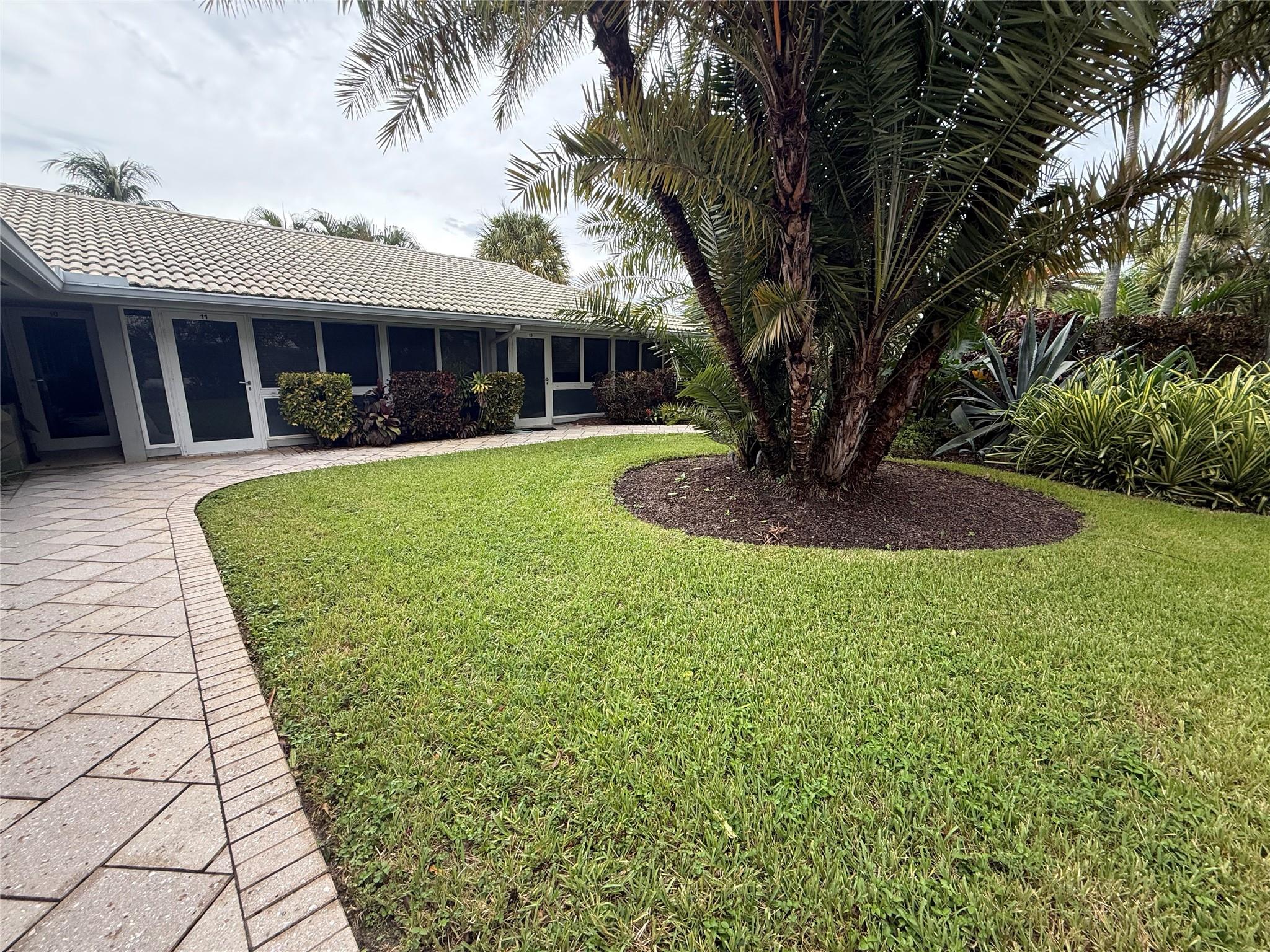 CORAL RIDGE COUNTRY CLUB - Residential Lease