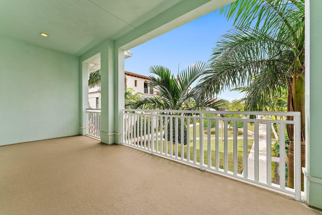 Photo of 8090 Hobbes Way, Palm Beach Gardens, FL 33418 (MLS # R10954731)