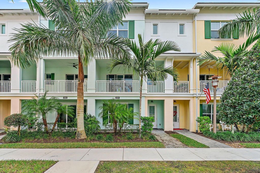 Photo of 8090 Hobbes Way, Palm Beach Gardens, FL 33418 (MLS # R10954731)