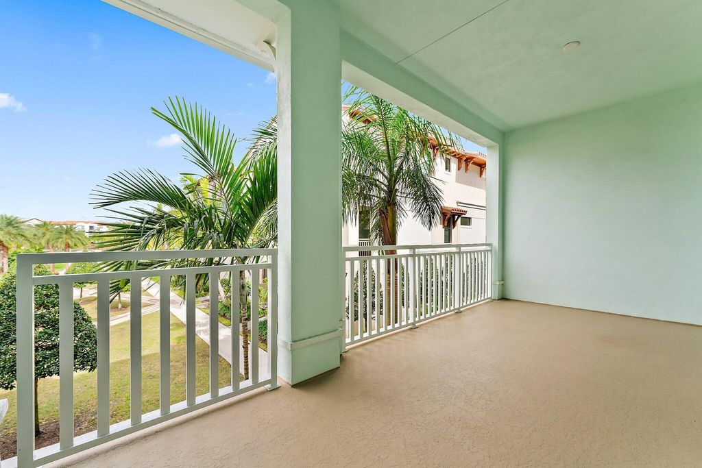 Photo of 8090 Hobbes Way, Palm Beach Gardens, FL 33418 (MLS # R10954731)