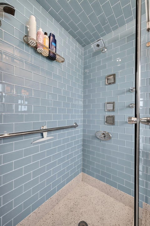 Tiny photo for 2727 Yacht Club Boulevard #1b, Fort Lauderdale, FL 33304 (MLS # B26046172)