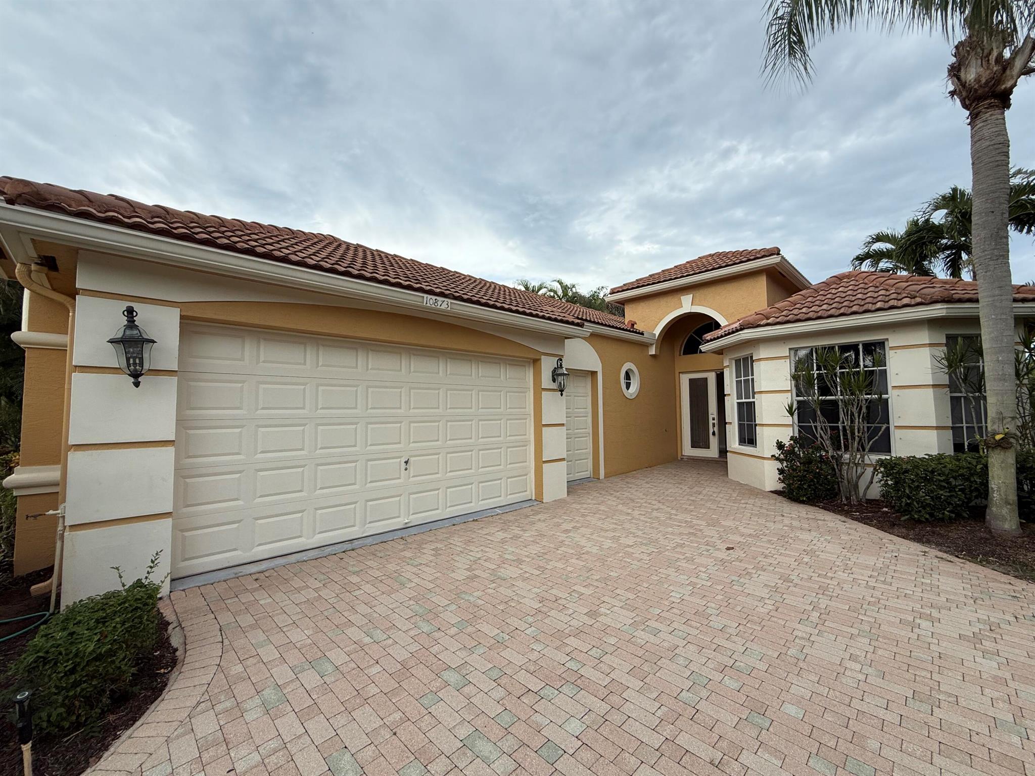 10873 Northgreen Drive