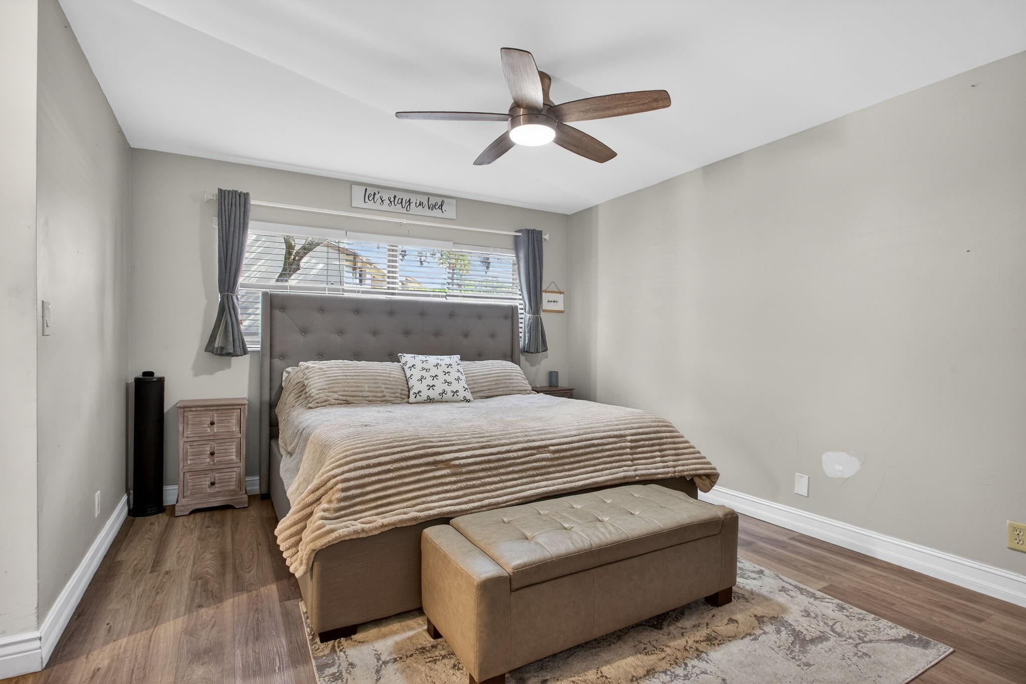 Pond Apple Place II Condo - Residential