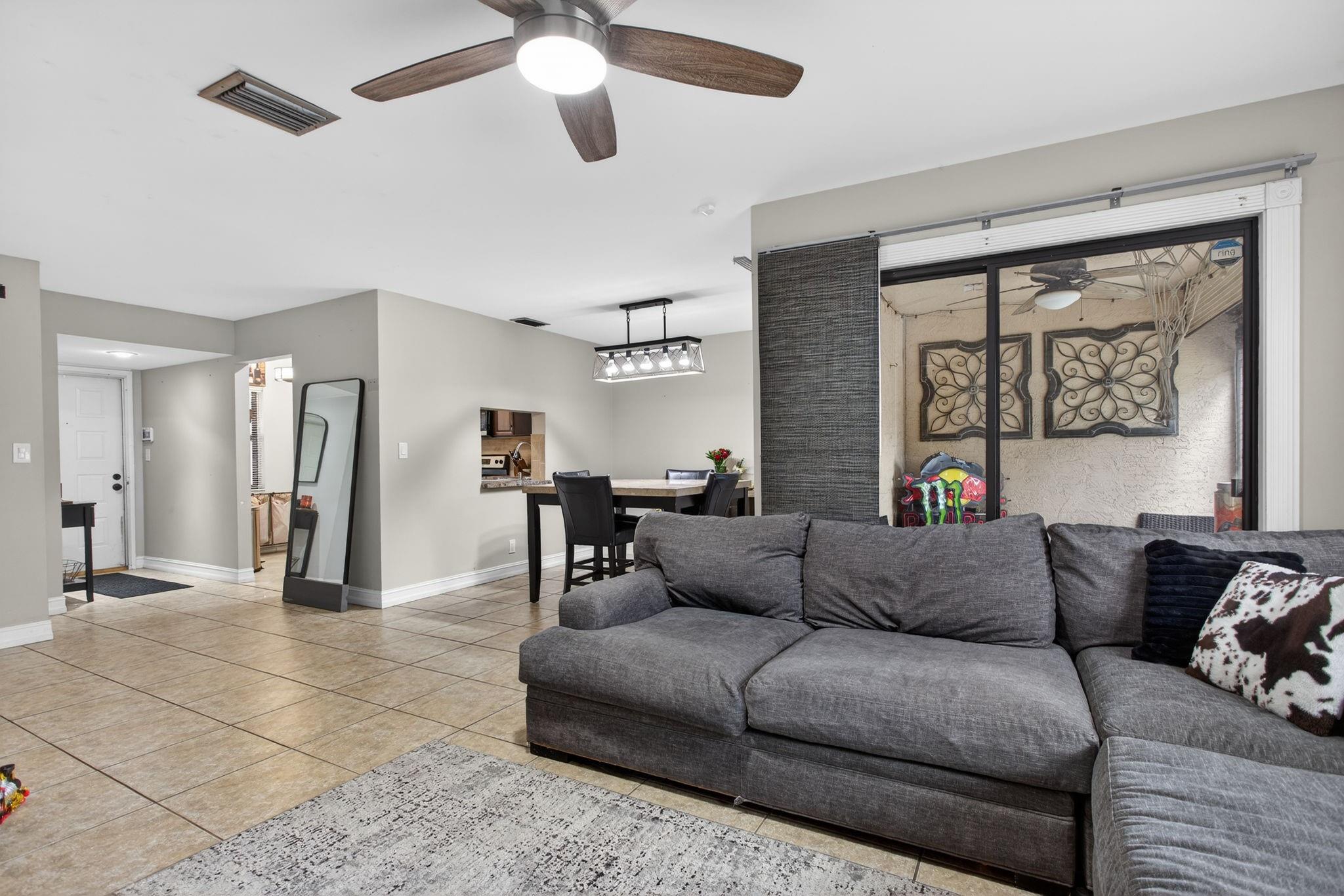 Pond Apple Place II Condo - Residential