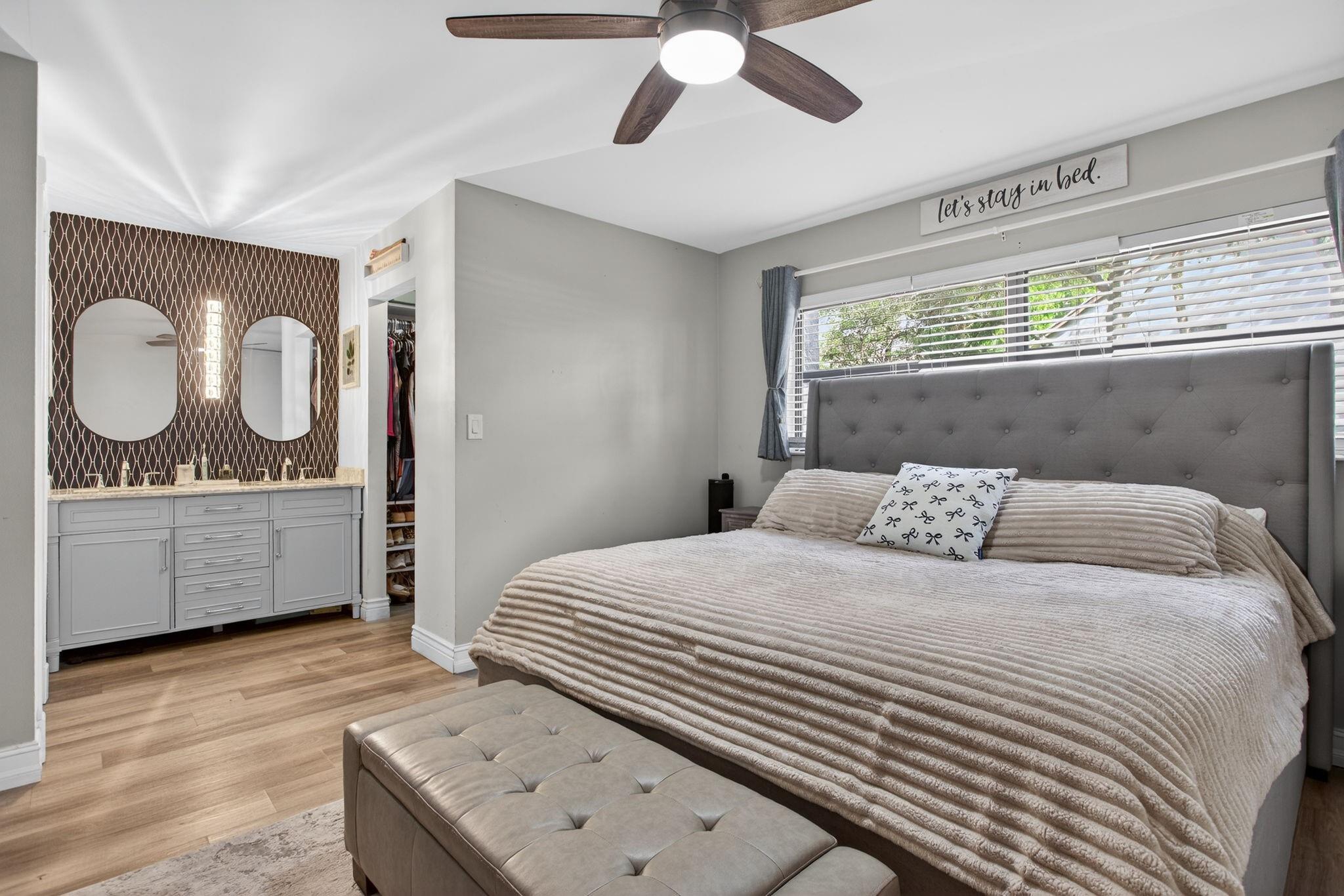 Pond Apple Place II Condo - Residential