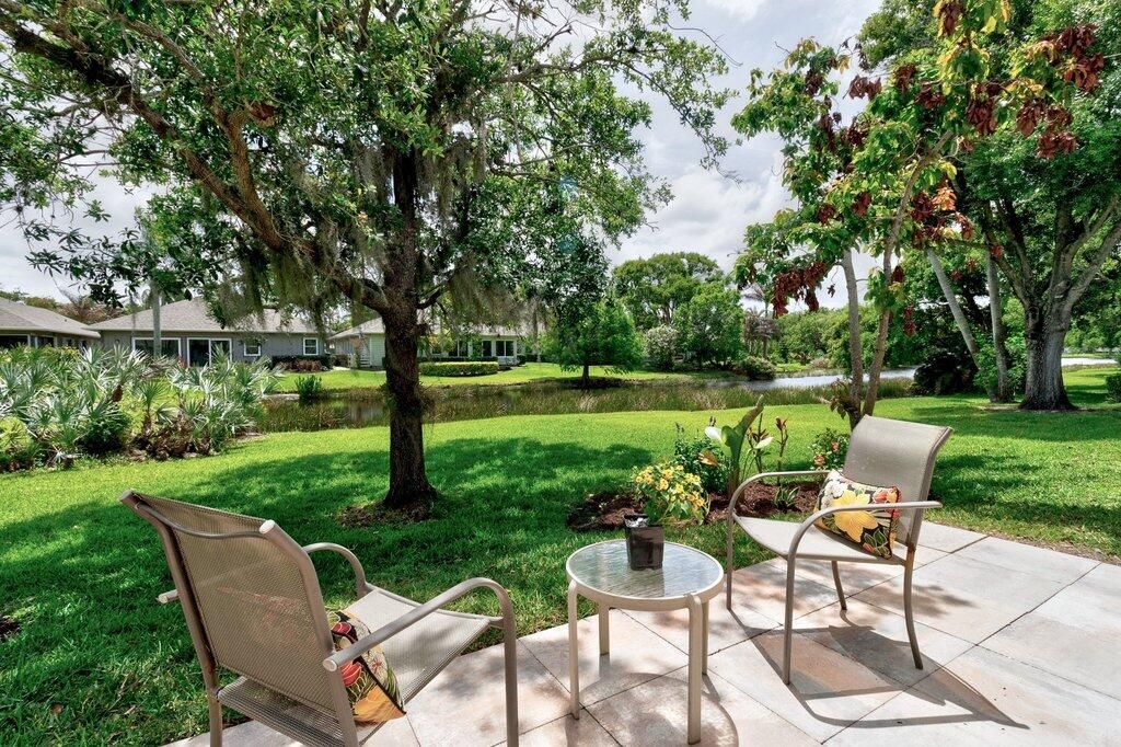 Photo of 445 Tamarind Place, Vero Beach, FL 32962 (MLS # B26012196)