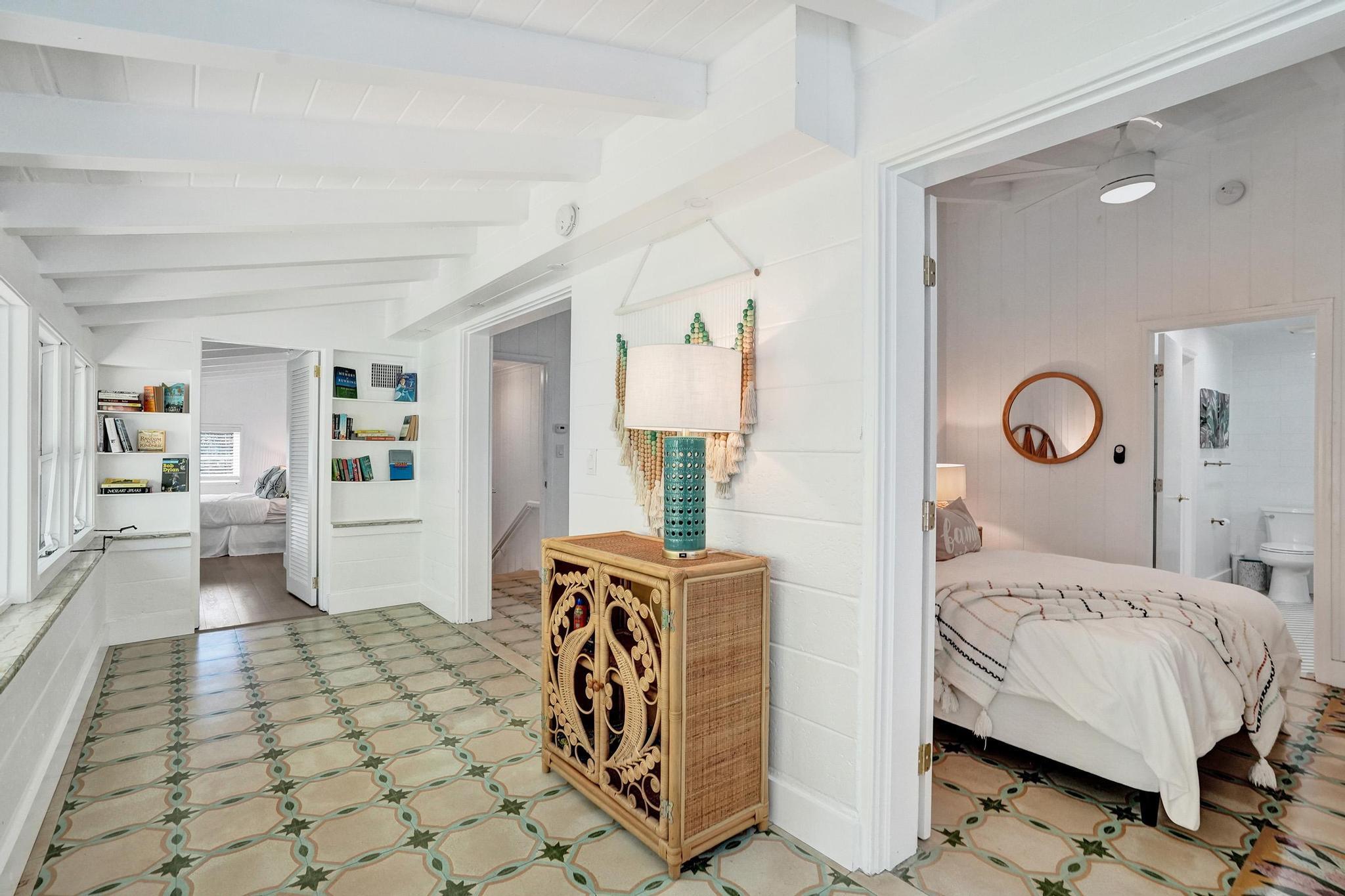 COLEE HAMMOCK - Residential