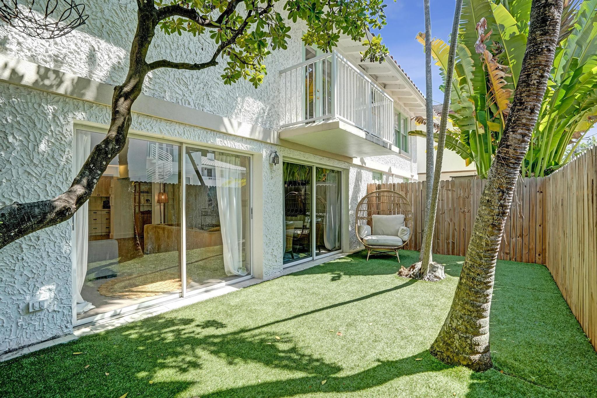 COLEE HAMMOCK - Residential