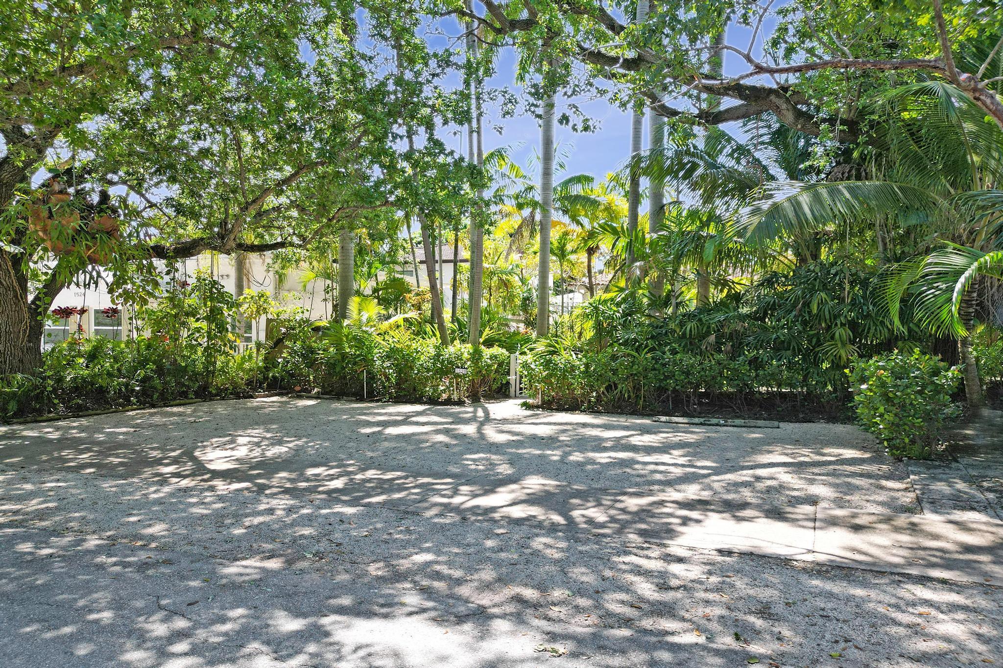 COLEE HAMMOCK - Residential