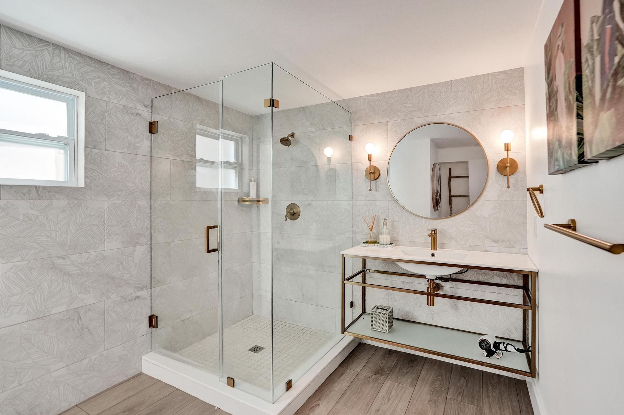 COLEE HAMMOCK - Residential