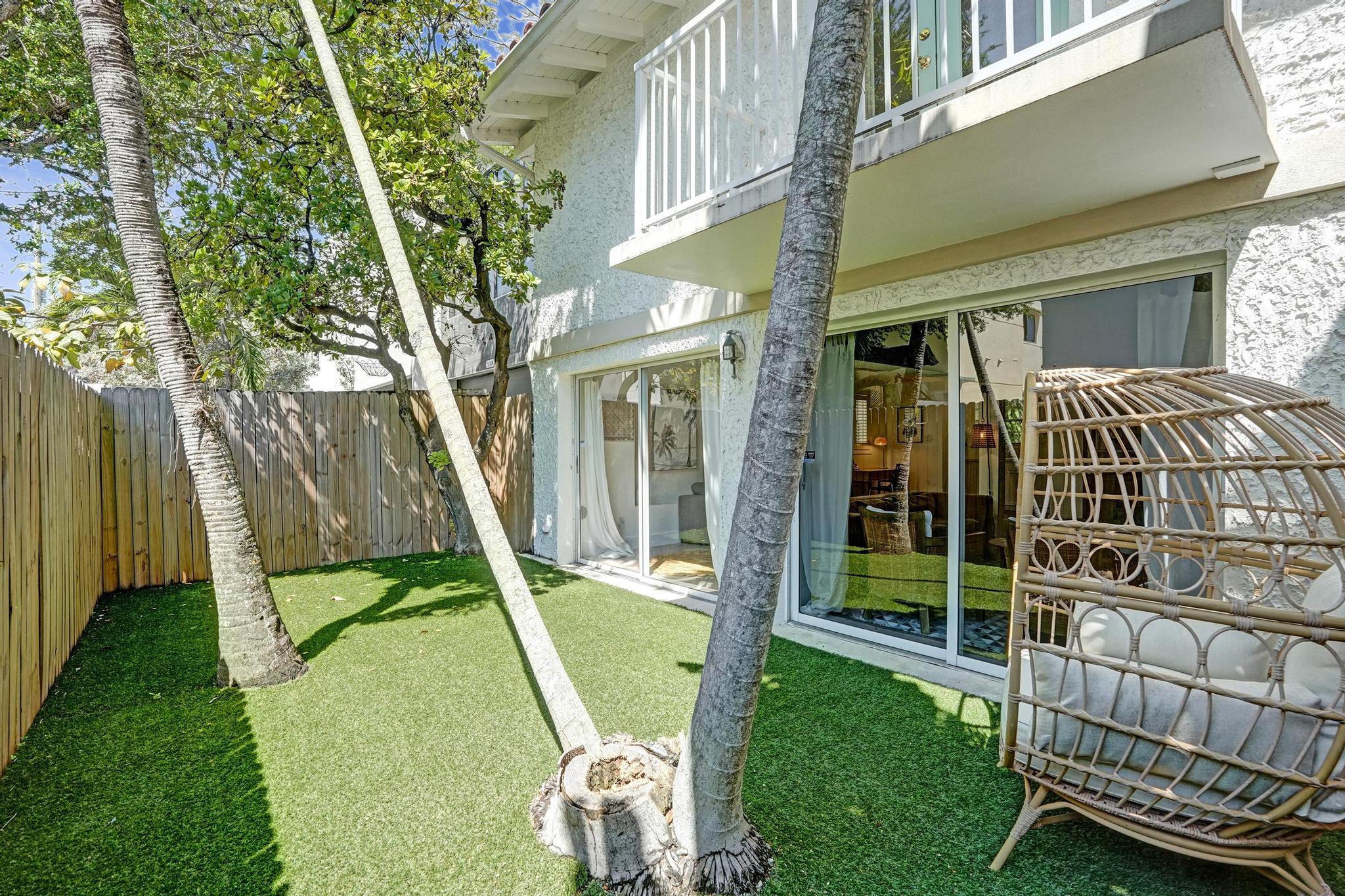 COLEE HAMMOCK - Residential