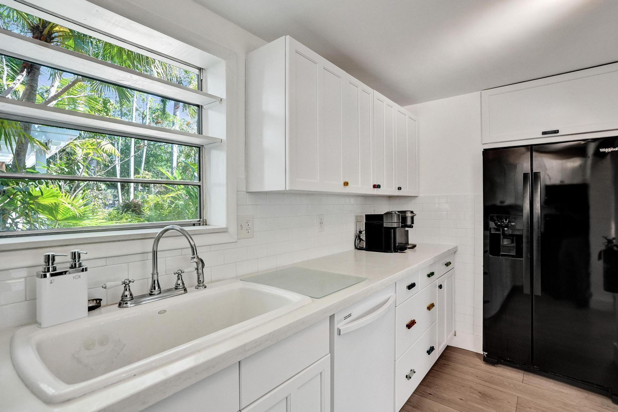 COLEE HAMMOCK - Residential