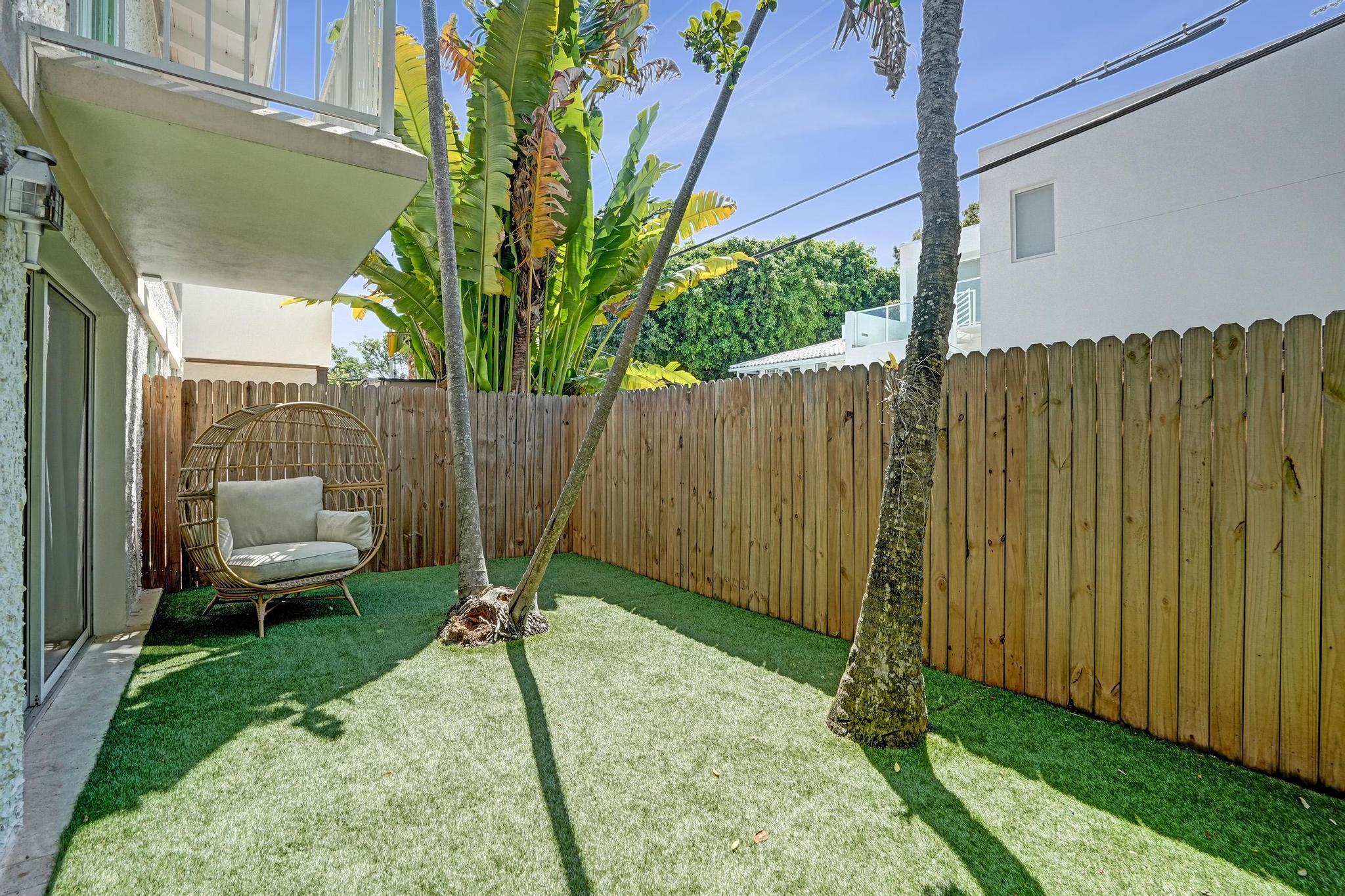 COLEE HAMMOCK - Residential