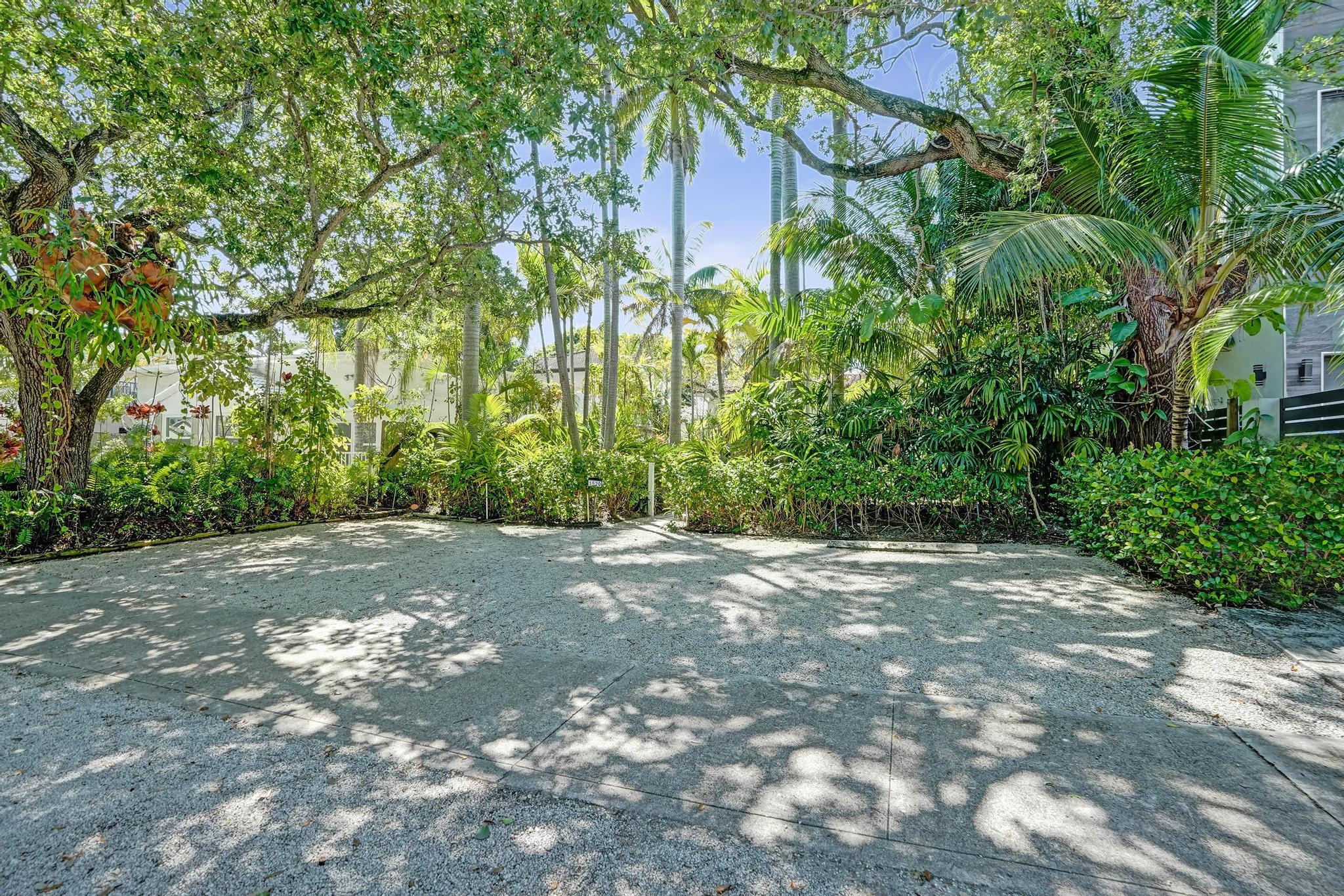 COLEE HAMMOCK - Residential