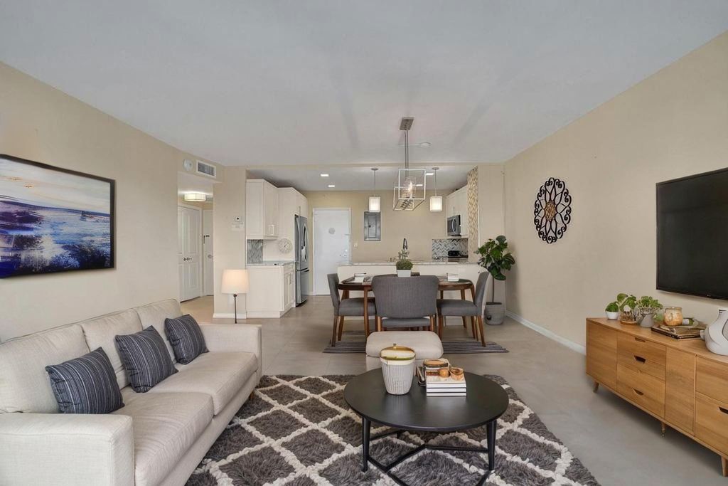 Photo of 3300 NE 36th Street #1617, Fort Lauderdale, FL 33308 (MLS # F10554814)